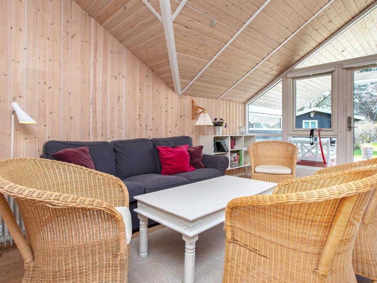 10 Person Holiday Home In Stege Εξωτερικό φωτογραφία